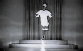 C2015-0001/026(43) - Young Ontario Designers Fashion Show
