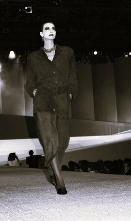 C2015-0001/027(46) - Carol Outrum - Fashion Shows - Festival of Canadian Fashion