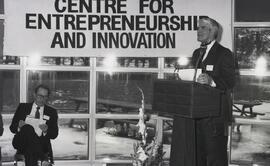 C2015-0001/026(39) - D. Coates - New Innovation Centre Opening