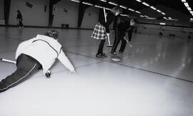 C2015-0001/026(45) - Women's Curling at Avonlea