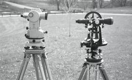 C2015-0001/019(10) - Survey Equipment