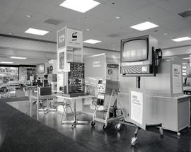 Seneca Displays at Yorkdale and Fairview Malls