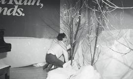 C2015-0001/019(44) Fashion Display Students Setting Up Sugar Plum Fair