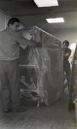 Moving Computers Into the Computer Centre