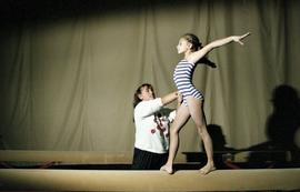 C2015-0001/024(26) - Handcuffs Demo - Gymnastics Coaching