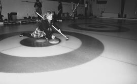 C2015-0001/026(45) - Women's Curling at Avonlea