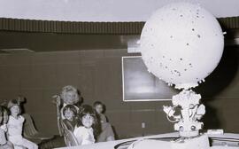 C2015-0001/027(38) - Phil Mozel and Kids in the Newnham Campus Planetarium