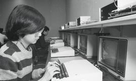C2015-0001/021(18) - Computer Department (Richard Parker) Students Working in RM. 4220