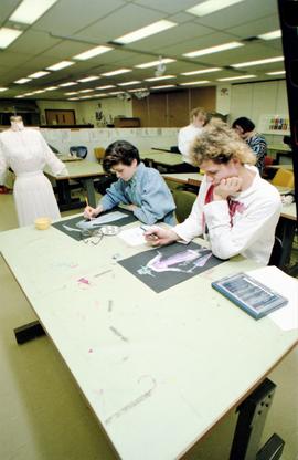C2015-0001/025(16) - Fashion Students Drawing from a Mannequin