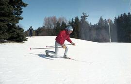 C2015-0001/026(34) - Cross Country Skiing at King Campus
