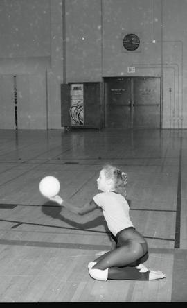 C2015-0001/022(52) - Eleanor Hogg - Sports Centre