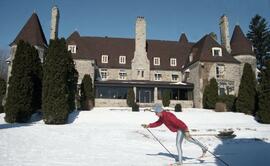 C2015-0001/026(34) - Cross Country Skiing at King Campus