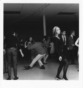 Student Dance at Cally